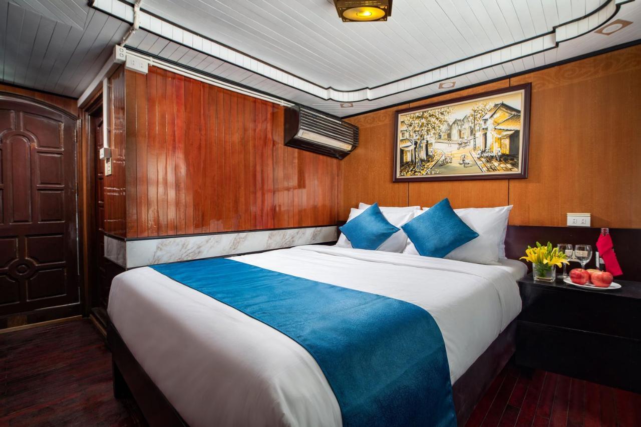 Seasun Boutique Cruise Hotell Ha Long Exteriör bild