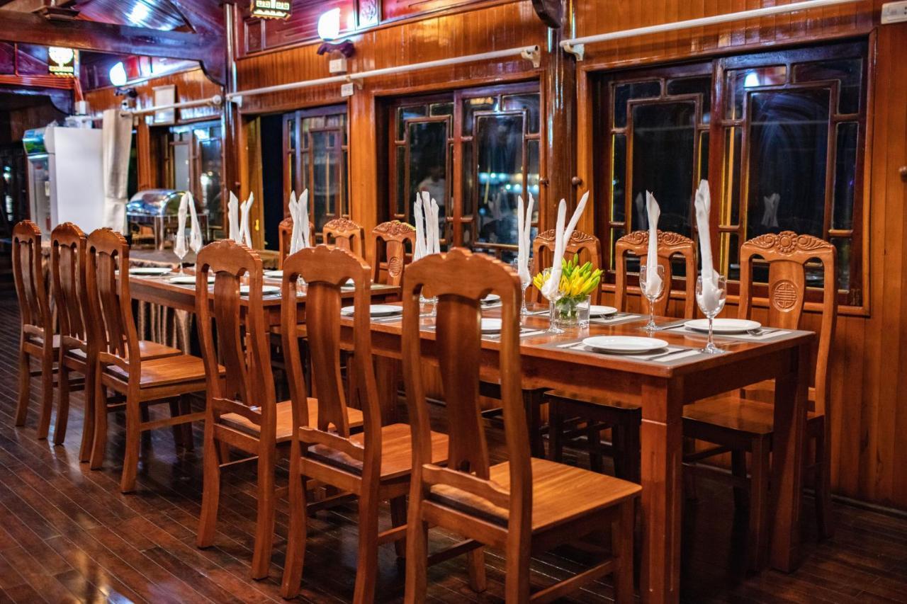 Seasun Boutique Cruise Hotell Ha Long Exteriör bild