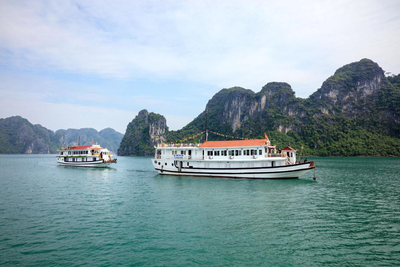 Seasun Boutique Cruise Hotell Ha Long Exteriör bild